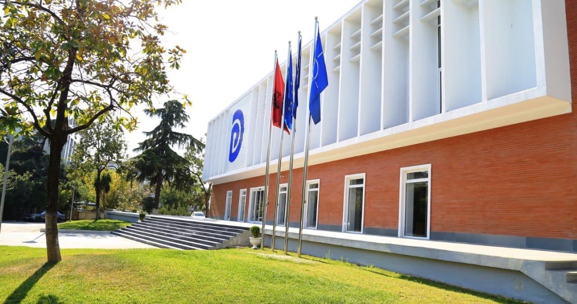 PD reagon për ndërtimin e kullave: Është mashtrimi i radhës i Sali Berishës!