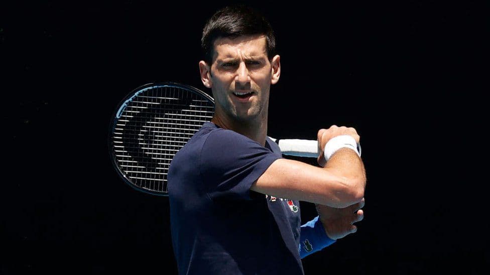 Novak Djokoviç pranon se theu izolimit ndërsa ishte pozitiv me Covid