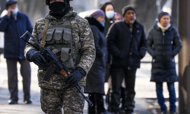 Protestat në Kazakistan, shkon në 225 numri i viktimave