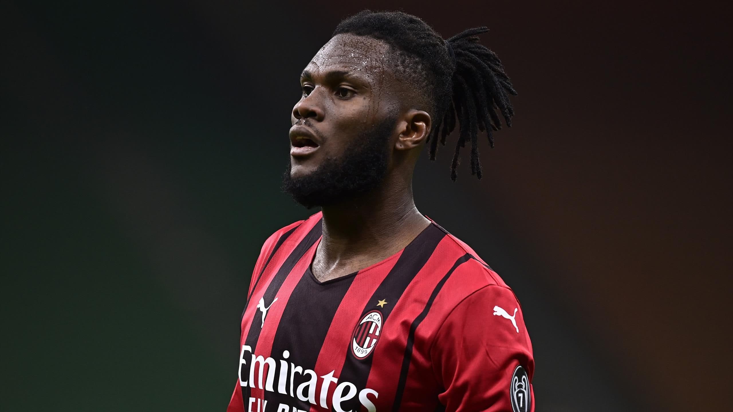 Barcelona dorëhiqet nga Kessie