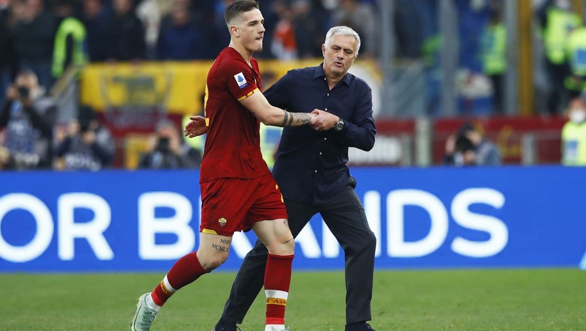 Mourinho me “dhimbje koke”, Roma sfidon Veronën me 9 mungesa