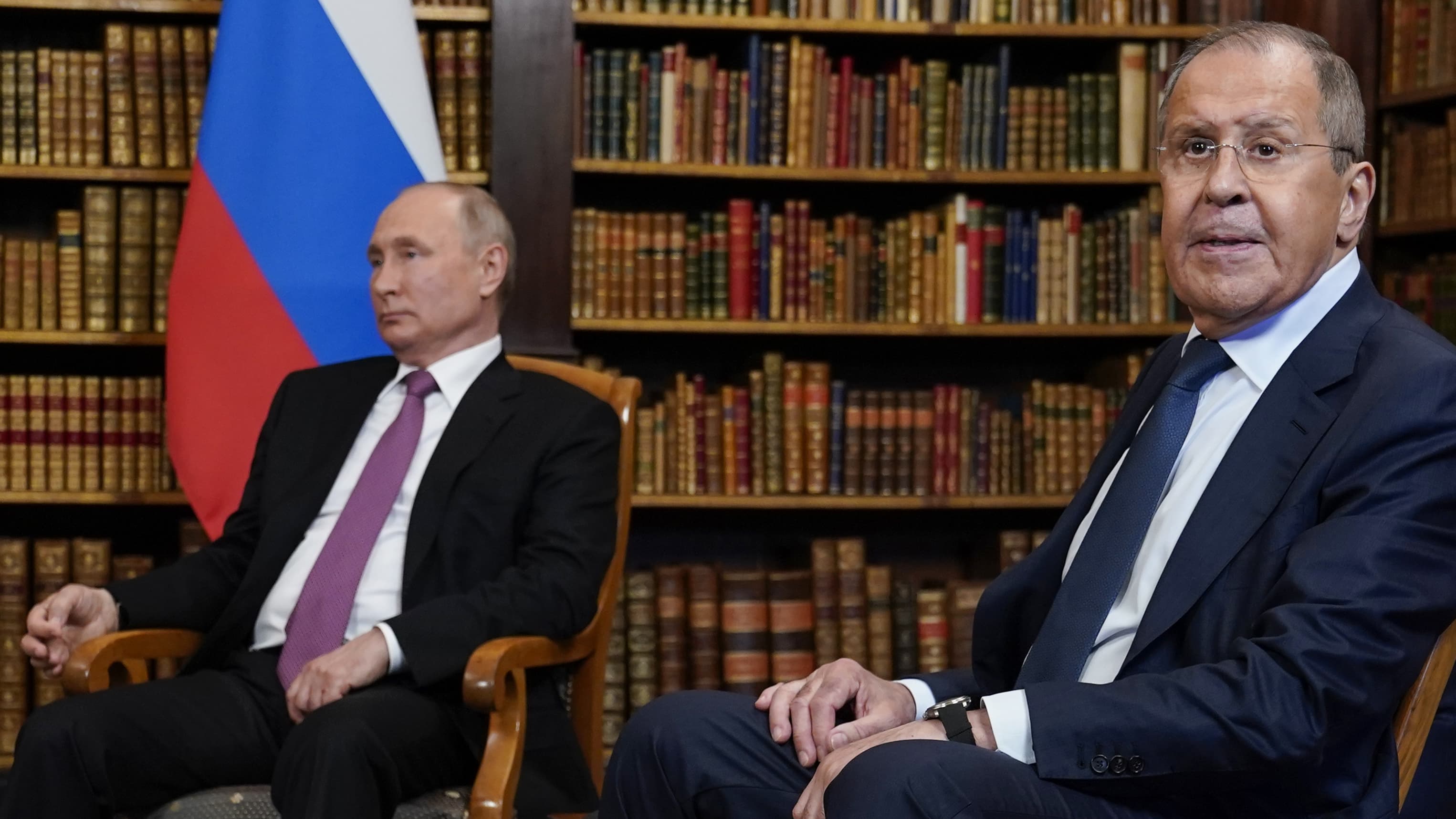 Shtëpia e Bardhë: SHBA do të sanksionojë Putin dhe Lavrov