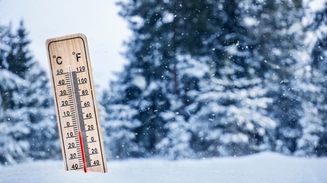 Ulje temperaturash dhe reshje dëbore, parashikimi i motit për sot