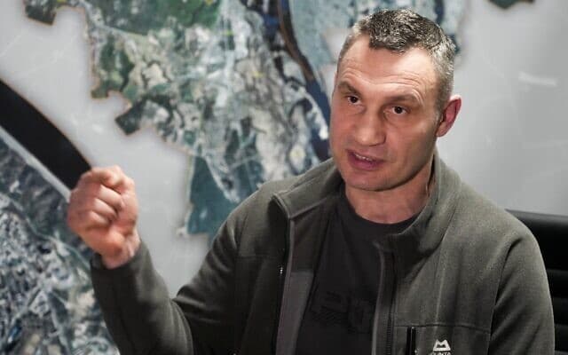 Klitschko: Beteja të furishme në periferi të Kievit, po vrasin lirisht civilët