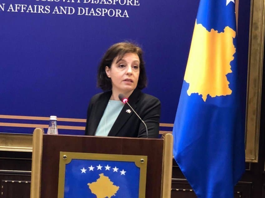 Ministrja e Jashtme e Kosovës: I kemi kërkuar KFOR-it mbylljen e hapësirës ajrore për Rusinë