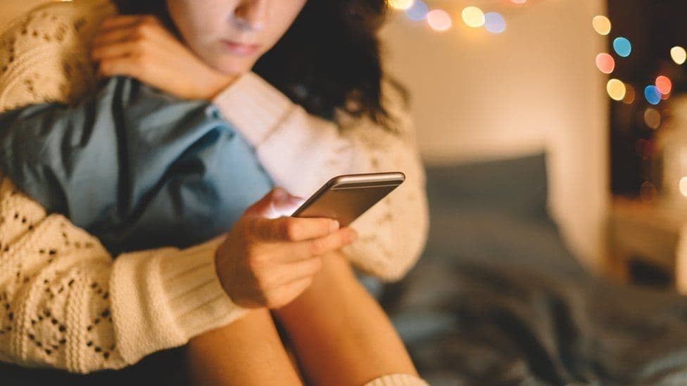 Britania bëhet vendi i parë në botë që vendos ligje për sigurinë në internet
