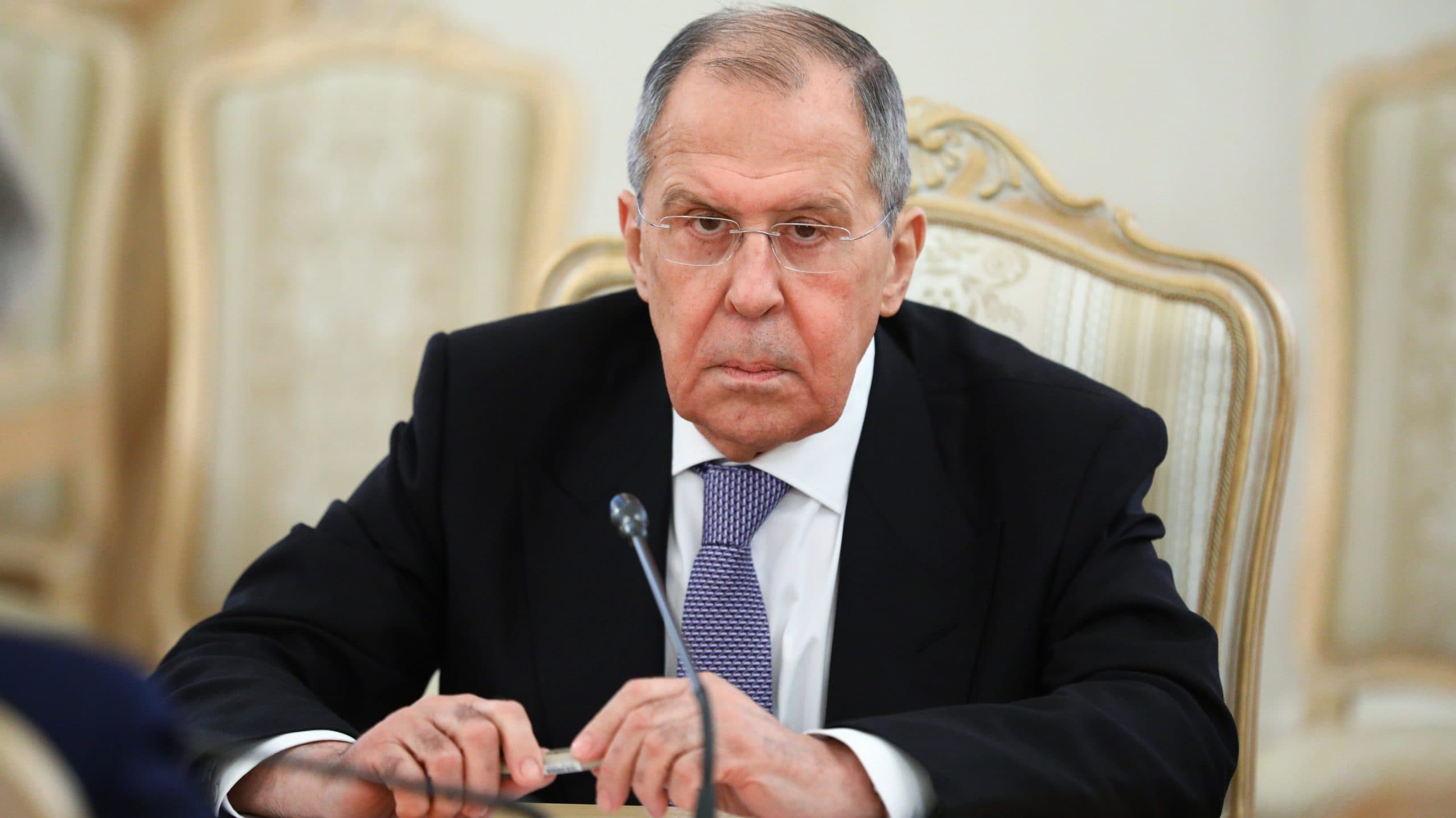 Lufta Ukrainë-Rusi, Lavrov: Do t’i mbijetojmë sanksioneve