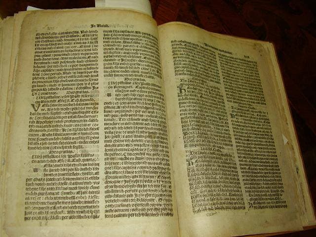 468 vjet më parë nisi të shkruhej “Meshari” i Gjon Buzukut