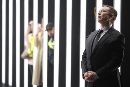 Elon Musk: Putini është shumë më i pasur se unë