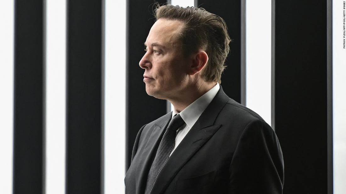 Elon Musk thotë se do krijojë një platformë të re të mediave sociale