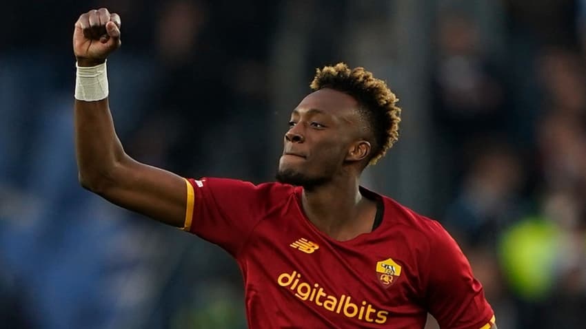 Chelsea synon rikthimin e Abraham