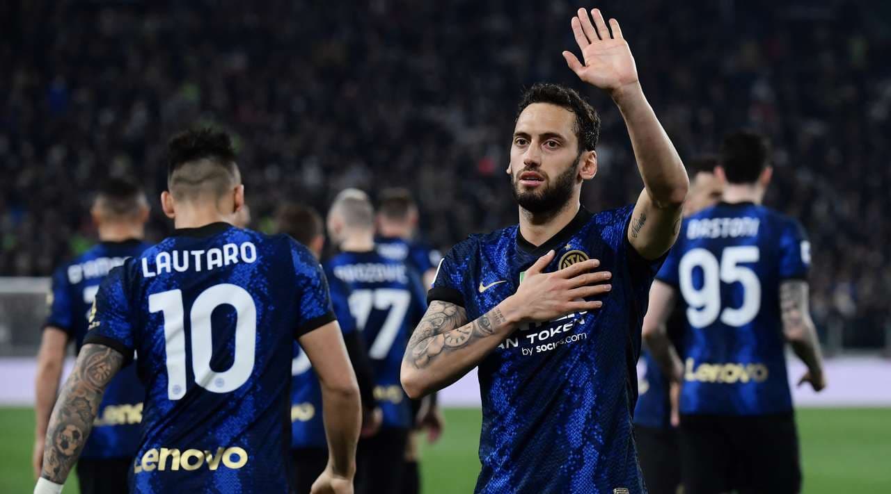 Fitore mes polemikash, Interi nxjerr Juventusin jashtë garës për titull (VIDEO)