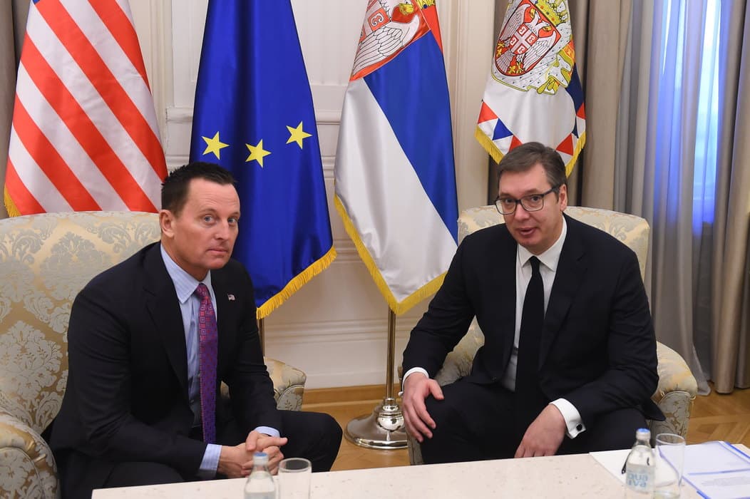 Grenell uron Vuçiçin për fitoren: Kemi miqësi të fortë dhe punë për të bërë së bashku