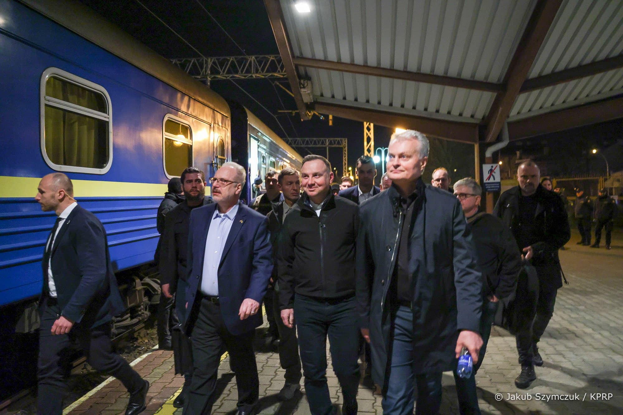 Udhëheqësit baltikë dhe ai polak drejt Kievit për të takuar Zelenskyn