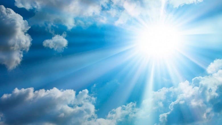 Rritje temperaturash, njihuni me parashikimin e motit për sot