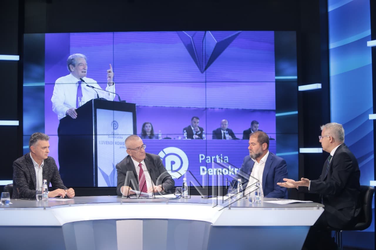 Shkullaku: Vota të jep pushtetin, Berisha duhet të afrojë dhe ata që e kanë sharë