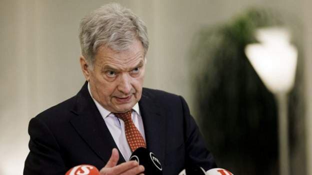 Presidenti i Finlandës telefonon Putinin: Do të kërkojmë anëtarësimin në NATO