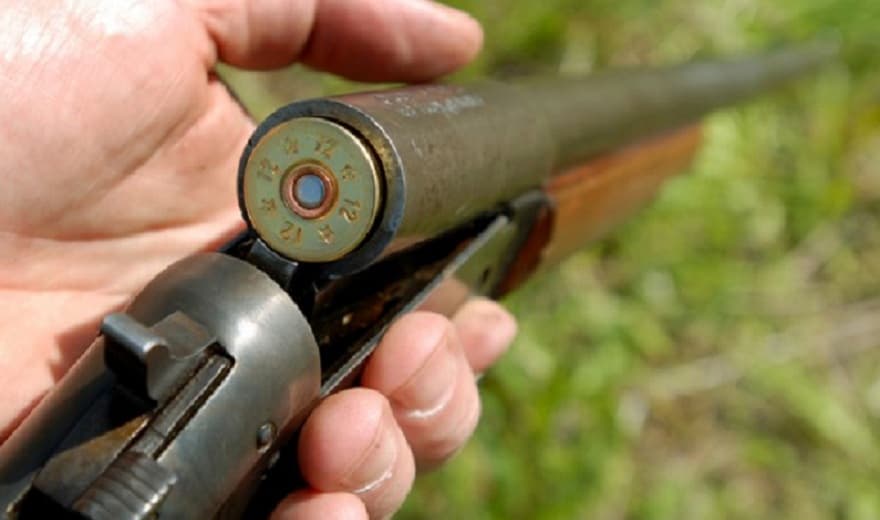 U vetëplagos me armë gjahu, në gjendje të rëndë 78-vjeçari në Pogradec