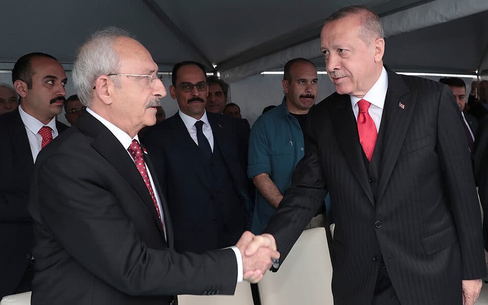 Erdogan sfidon Greqinë për ishujt në Egjeun Lindor, merr edhe mbështetjen e opozitës