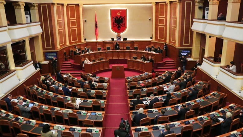 Sot Kuvend/ Deputetja Ina Zhupa kërkon interpelancë me ministren e Kulturës