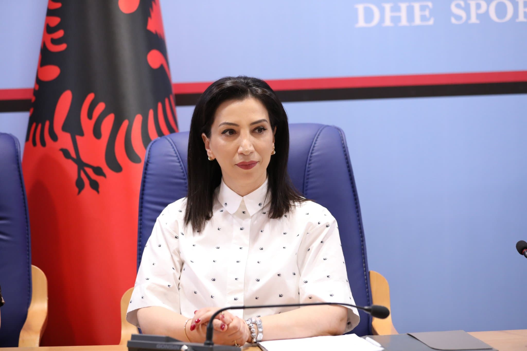 Kushi: Arsimi, shembull se si dixhitalizimi jep rezultate në luftën kundër korrupsionit
