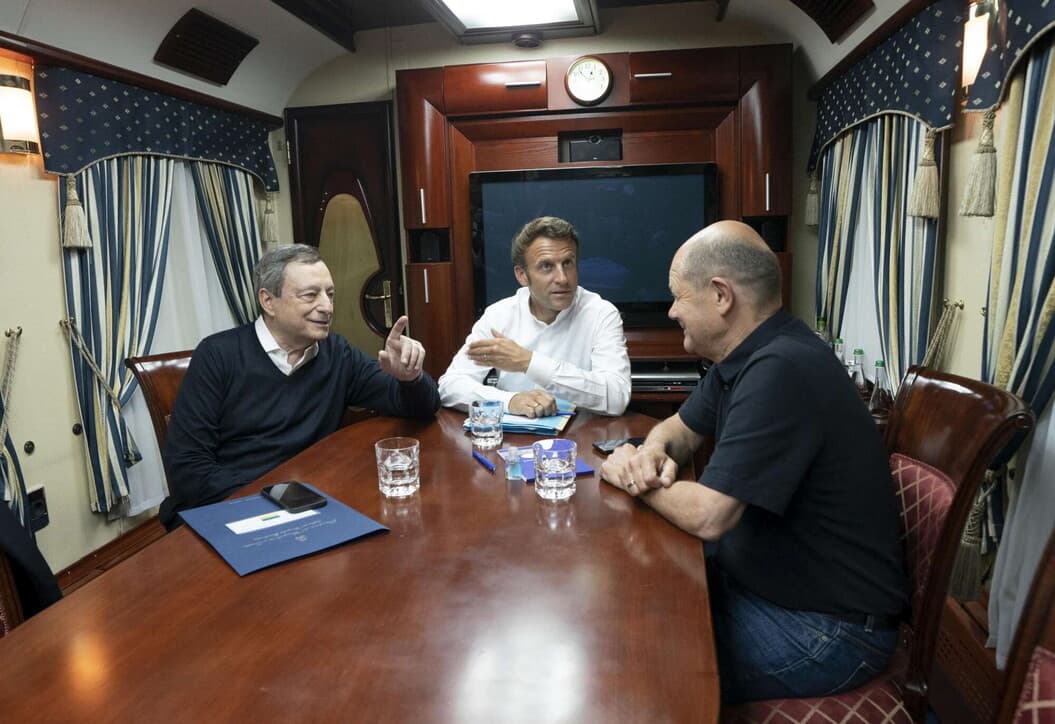 Macron, Draghi dhe Scholz mbërrijnë me tren në Kiev
