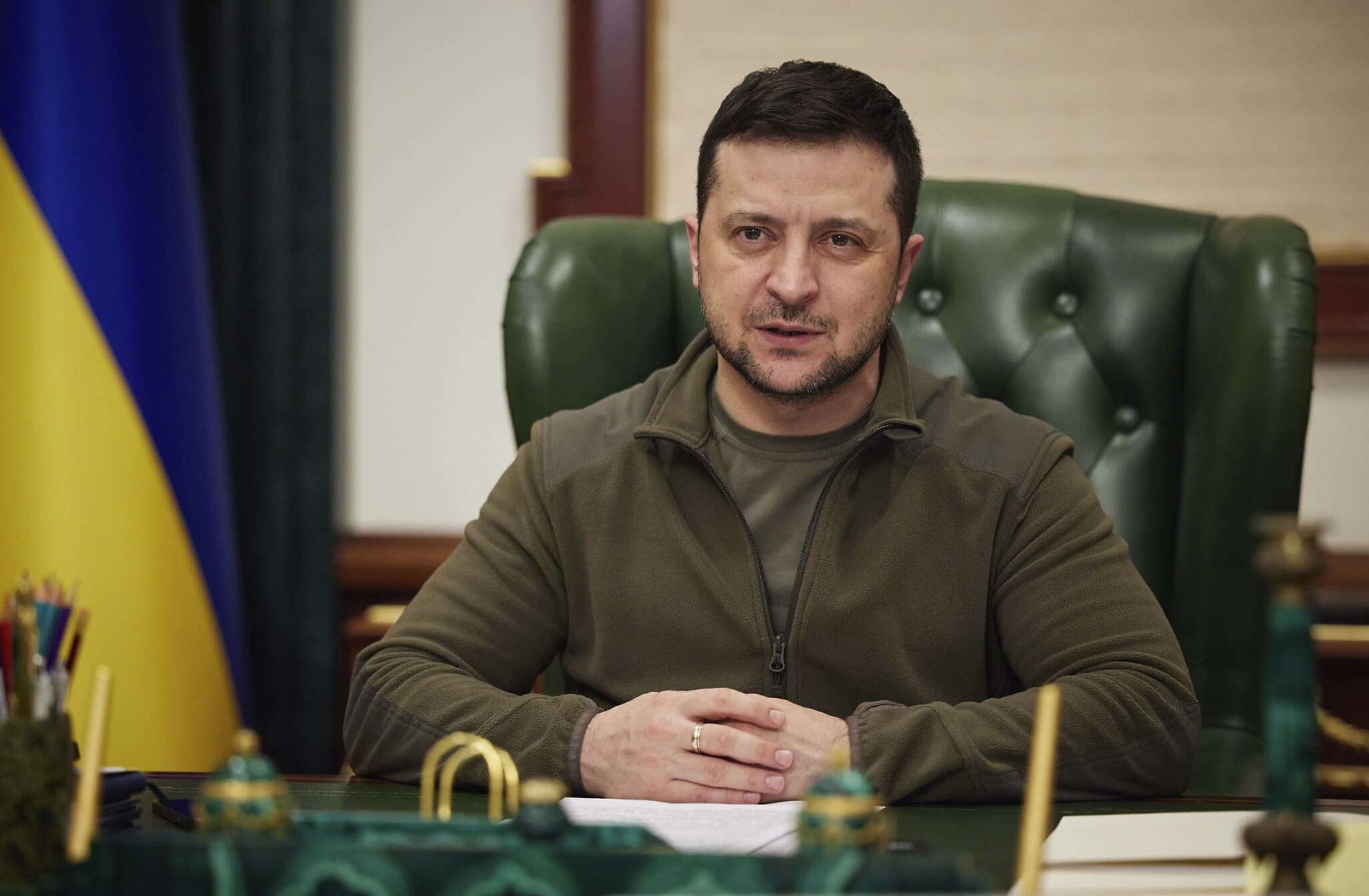 Zelensky kërkon më shumë armë të rënda dhe të fuqishme