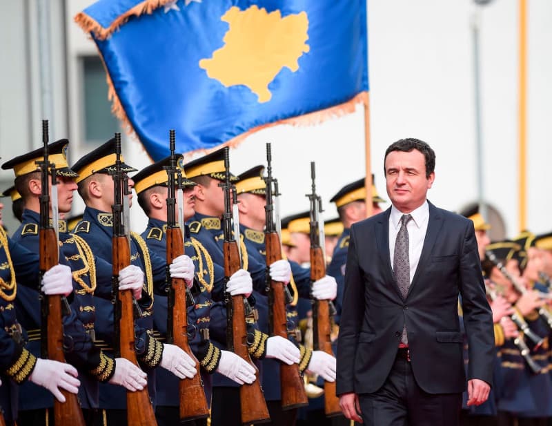 Albin Kurti për median italiane: Rrezikojmë luftë, pas Serbisë fshihet Putini