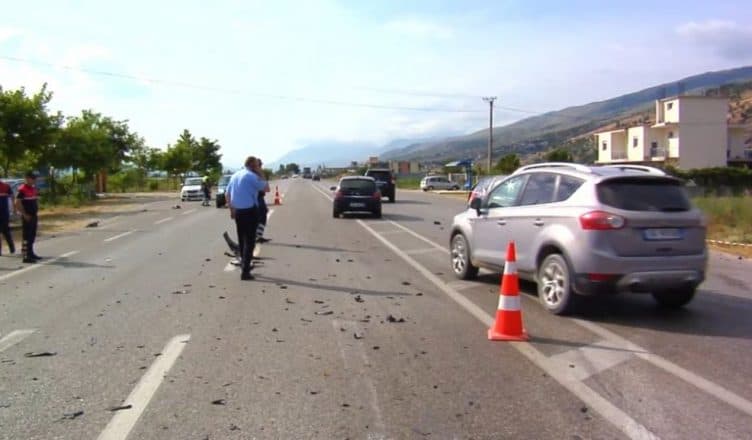 Aksident në Kukës, plagoset 18-vjeçari
