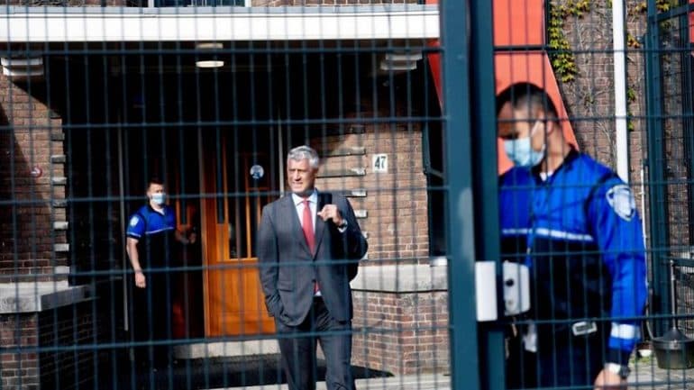 Ish-presidentët e Shqipërisë vizitë krerëve të UÇK-së në Hagë