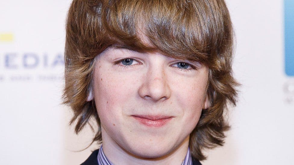 Aktori i Riverdale, Ryan Grantham dënohet me burgim të përjetshëm për vrasjen e nënës së tij