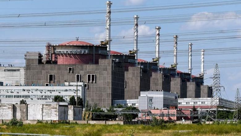 Putin firmos dekretin për të transferuar termocentralin e Zaporizhzhia në kontrollin e Rusisë