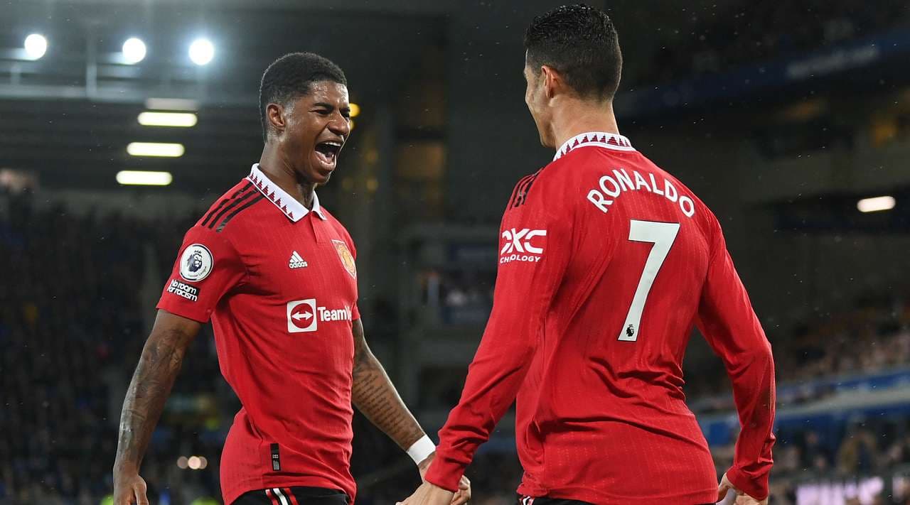 Futet nga stoli dhe shënon, Ronaldo i jep fitoren Manchester United (VIDEO)