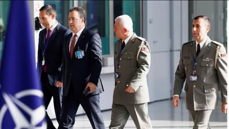 Mbahet takimi i gjashtë i Grupit të Kontaktit, Peleshi: Do të vijojmë ndihmën për Ukrainën