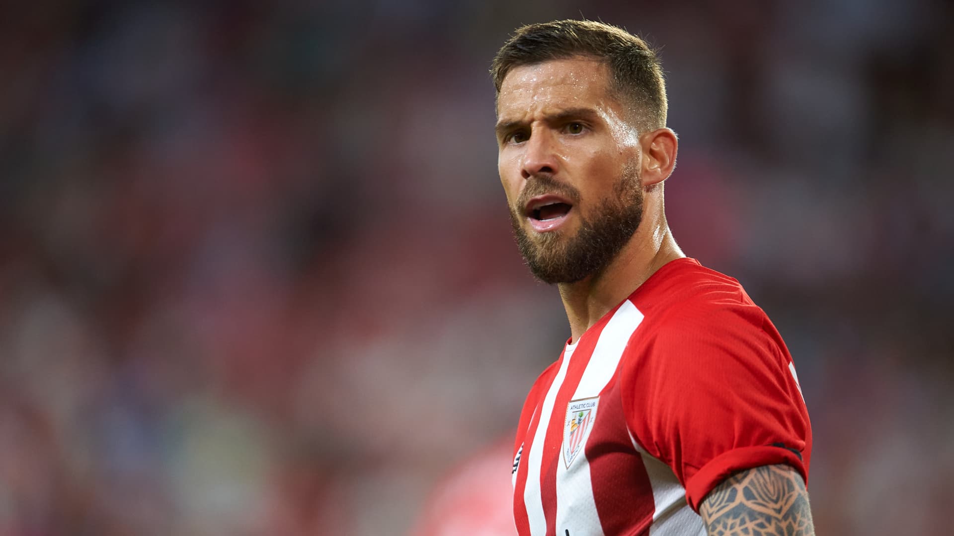 Barcelona insiston për Inigo Martinez