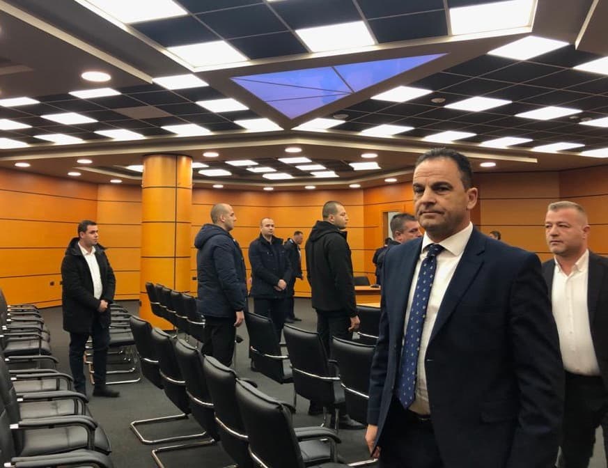 KPA lë në fuqi shkarkimin e ish-kryetarit të Gjykatës së Vlorës, Skënder Haluci