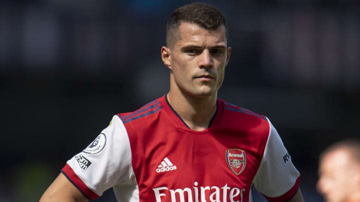 Arsenali synon qëndrimin e Xhakës