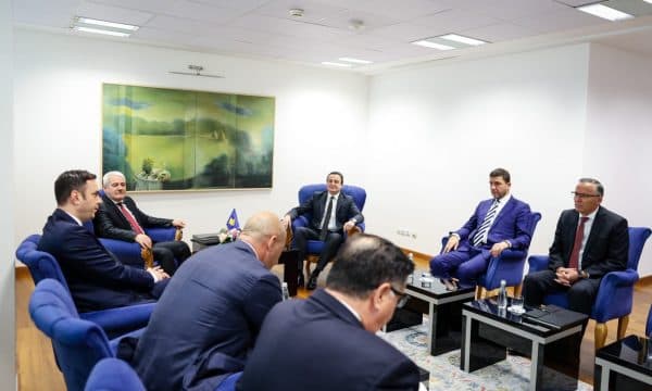 Situata në veri/ Kurti pas takimit me opozitën: Ata janë më shumë të pakënaqur sesa mospajtues