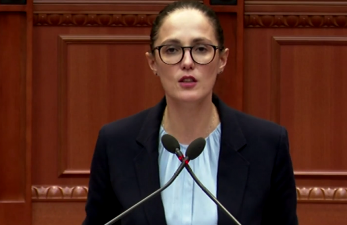 Buxheti/ Ibrahimaj: Mbështesim mbi 1.2 milionë familje, subvencionojmë energjinë për 99% të biznesit