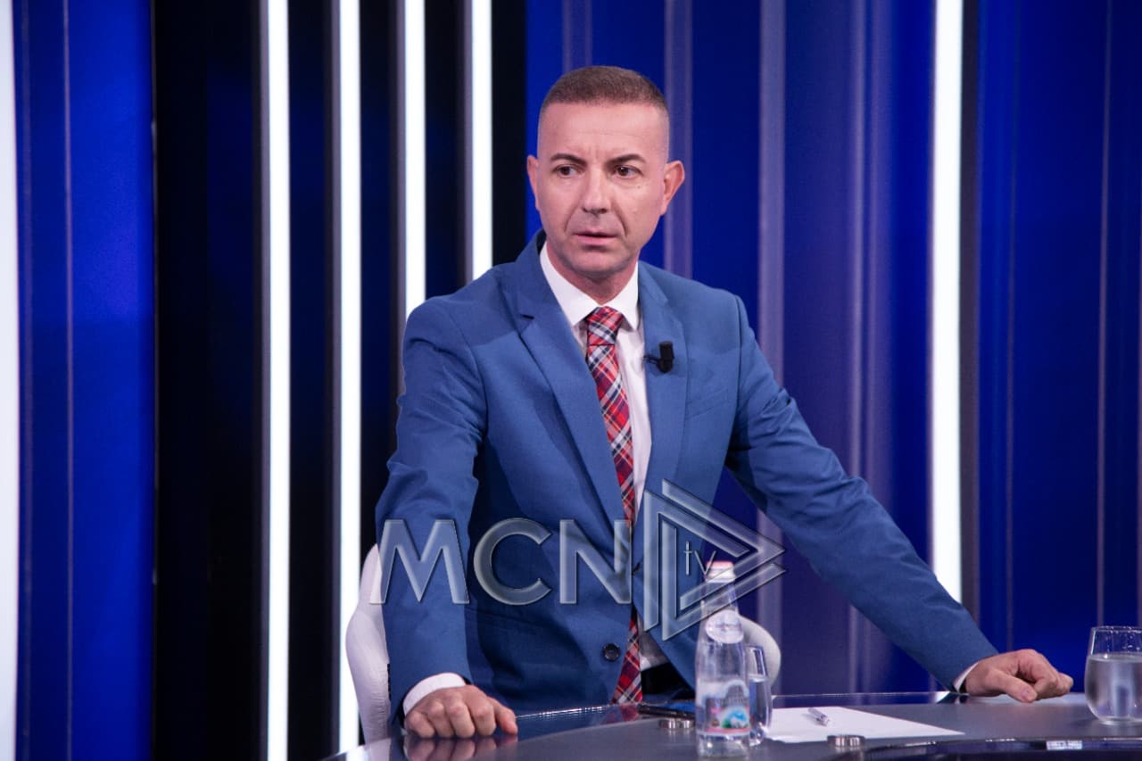Dyrnjaja: Në protestë s'kishte njerëz të rinj, Berisha rikonfirmon gjithë kohës veten e vet
