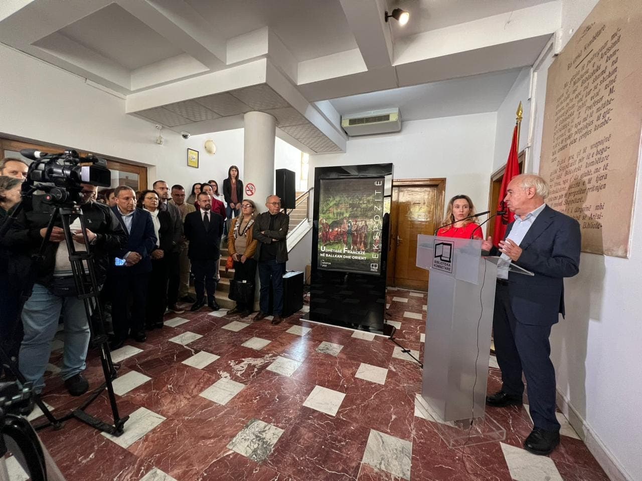 Biblioteka Kombëtare sjell ekspozitën “Udhëtarë francezë në Ballkan e Orient”
