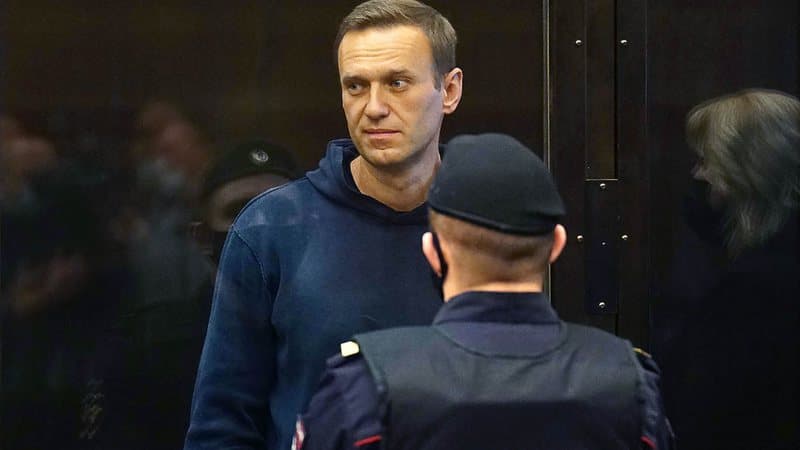 Kritiku i Kremlinit Alexei Navalny denoncon kushtet në burg: S’më japin çizmet e dimrit