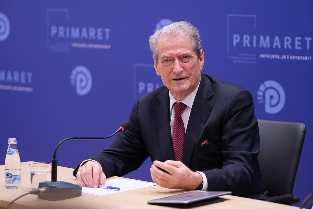 Porti i Durrësit/ Berisha: BE hoqi 28 milionë euro, kompania gjermane i ra sirenave sot