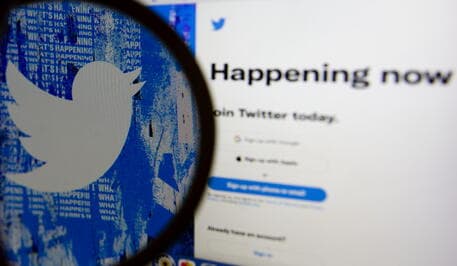Musk po planifikon të zgjasë tweetet deri në 1000 karaktere