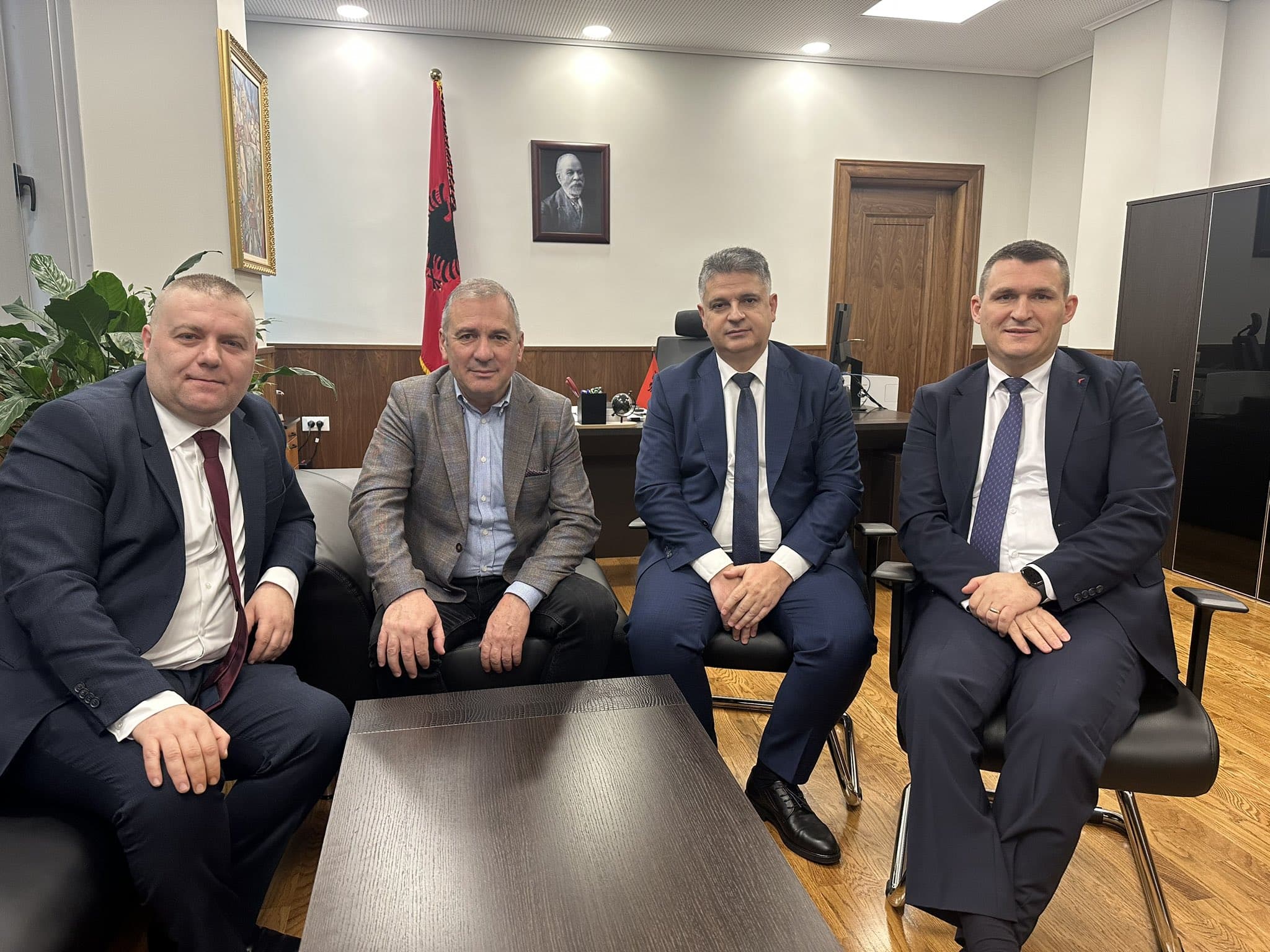 Gara për kreun e ri/ Kraja i uron suksese tre kandidatëve: SPAK të vazhdojë të përmbushë detyrimet ligjore