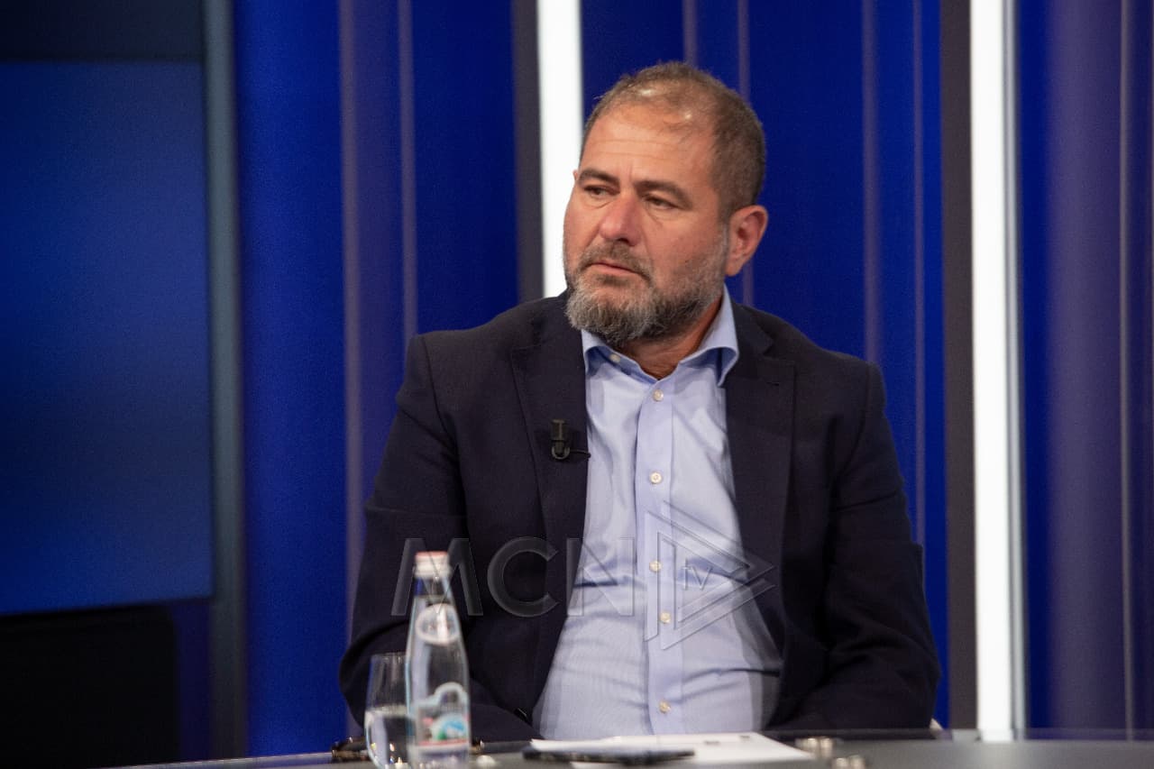 Vjedhja e parave të zyrtares, Shkullaku: Reflektim, pse Rama këmbëngul për amnistinë fiskale