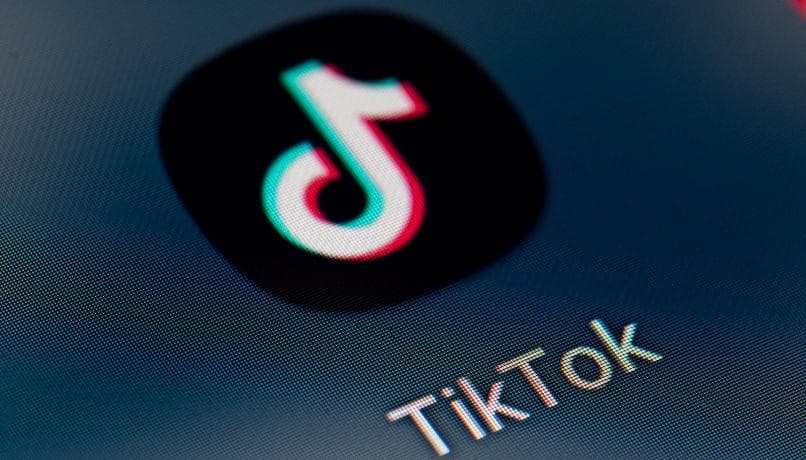 New Jersey ndalon përdorimin e Tik Tok në pajisjet e administratës