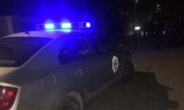 Krim i rëndë në Shkup, djali vret me thikë nënën dhe gjyshen