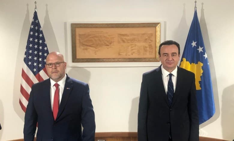 Ambasadori i SHBA në Prishtinë: Partneriteti mes Amerikës dhe Kosovës është i fortë