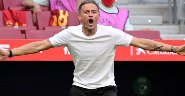 Luis Enrique, favorit për të marrë drejtimin e Brazilit